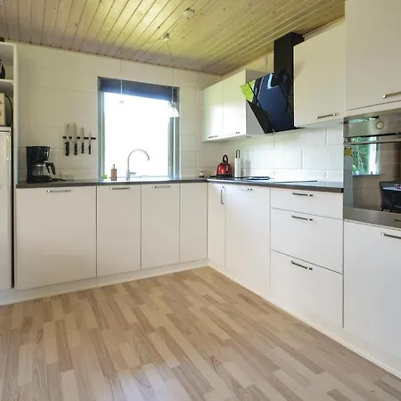 Σπίτι διακοπών Three-bedroom In *