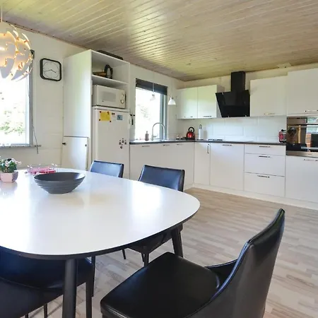 Three-bedroom In Σπίτι διακοπών